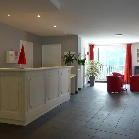 Apartment Spacieux 54m² En Rez-de-jardin, Balcon, Parking - Centre Foret - Fr-1-425-166