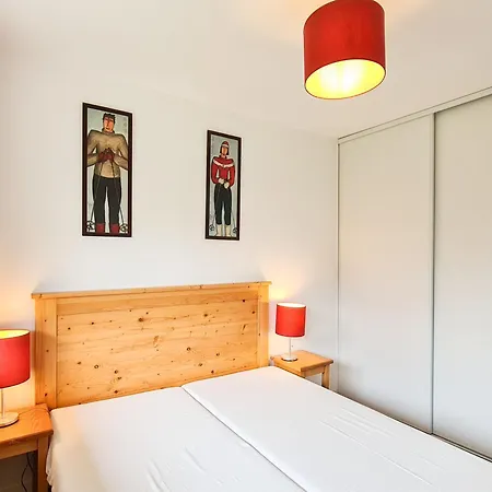 Spacieux 54m² En Rez-de-jardin, Balcon, Parking - Centre Foret - Fr-1-425-166 Apartment